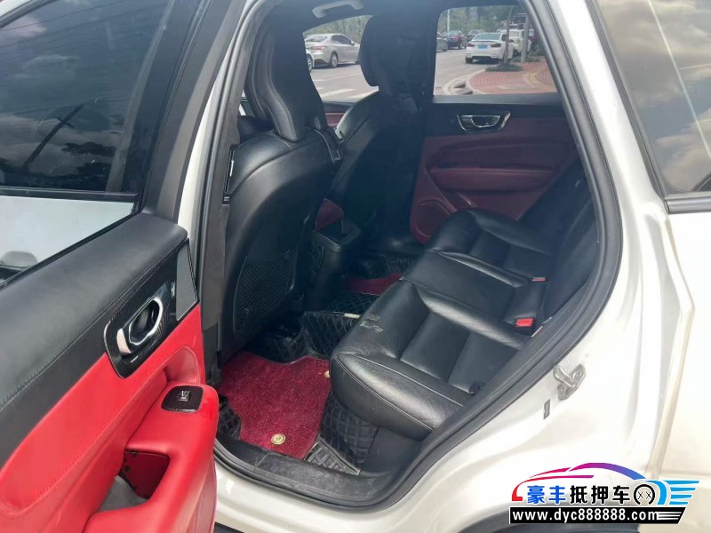 19年沃尔沃XC60轿车抵押车出售