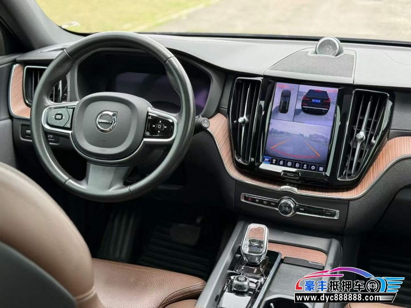 22年沃尔沃XC60轿车抵押车出售