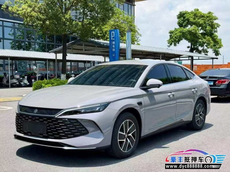 26年比亚迪秦轿车抵押车出售