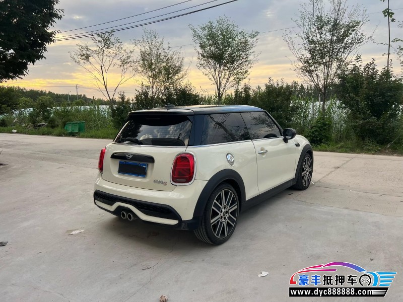 22年宝马MINI轿车抵押车出售