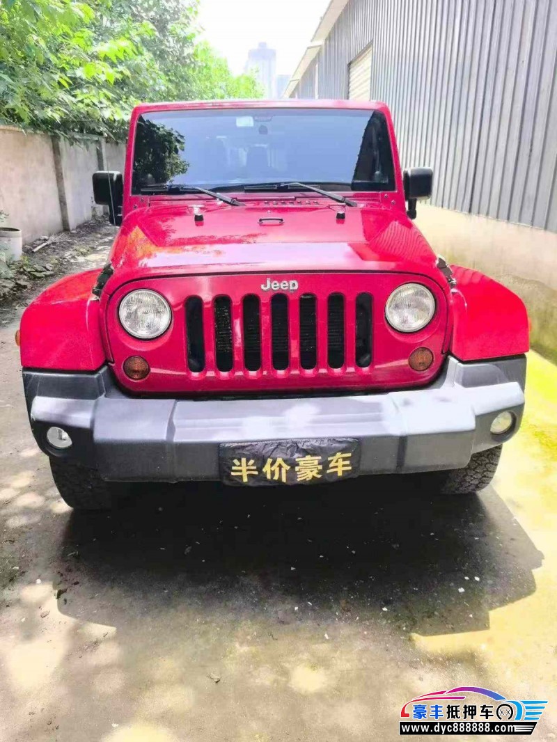 12年Jeep牧马人轿车抵押车出售