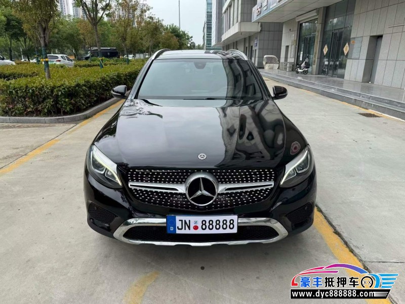 抵押车出售19年奔驰GLCSUV