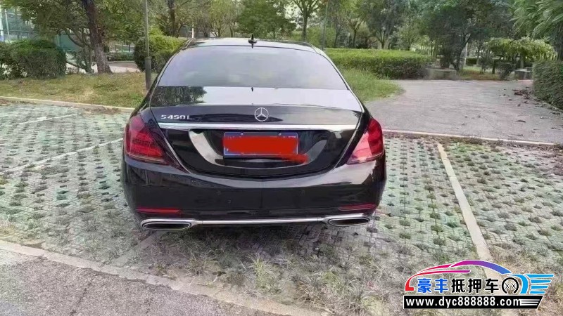 18年奔驰S轿车抵押车出售