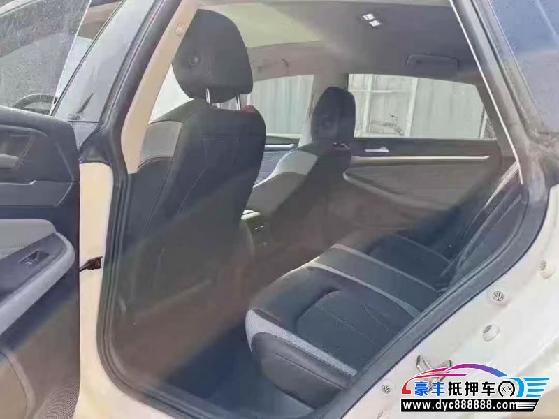 23年大众凌渡轿车抵押车出售