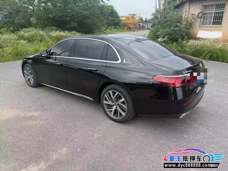 24年奔驰E轿车抵押车出售