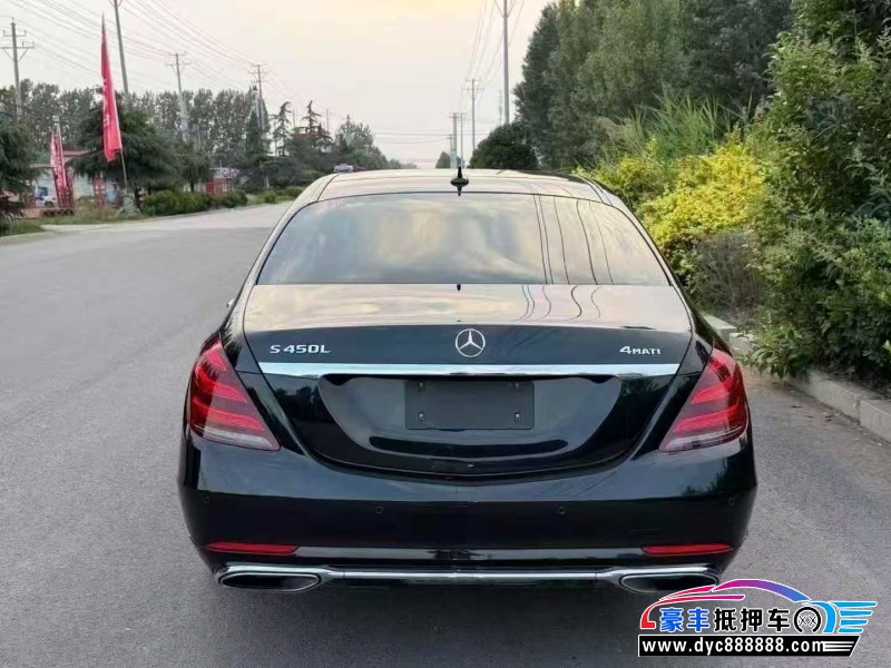 18年奔驰S轿车抵押车出售