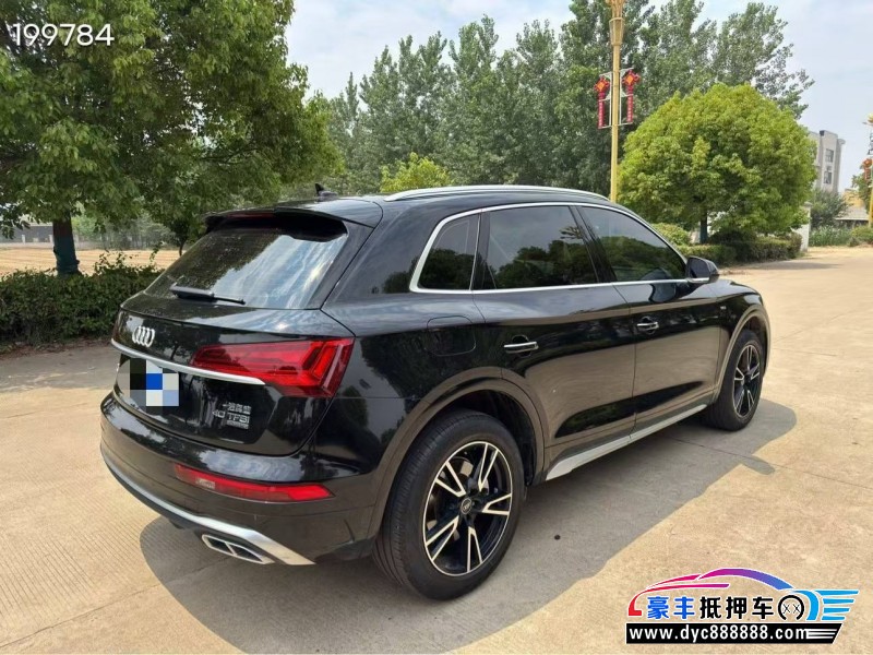 24年奥迪Q5轿车抵押车出售