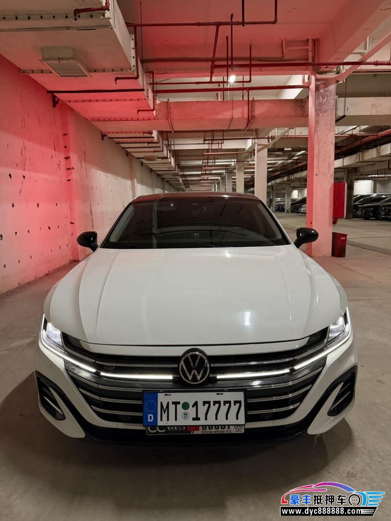 抵押车出售21年大众CC轿车