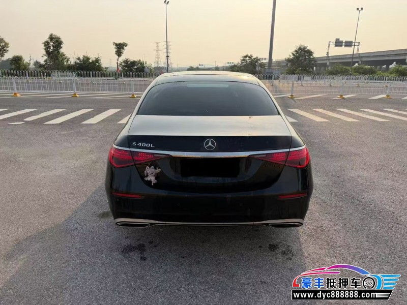 23年奔驰S轿车抵押车出售