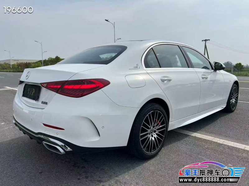 25年奔驰C轿车抵押车出售