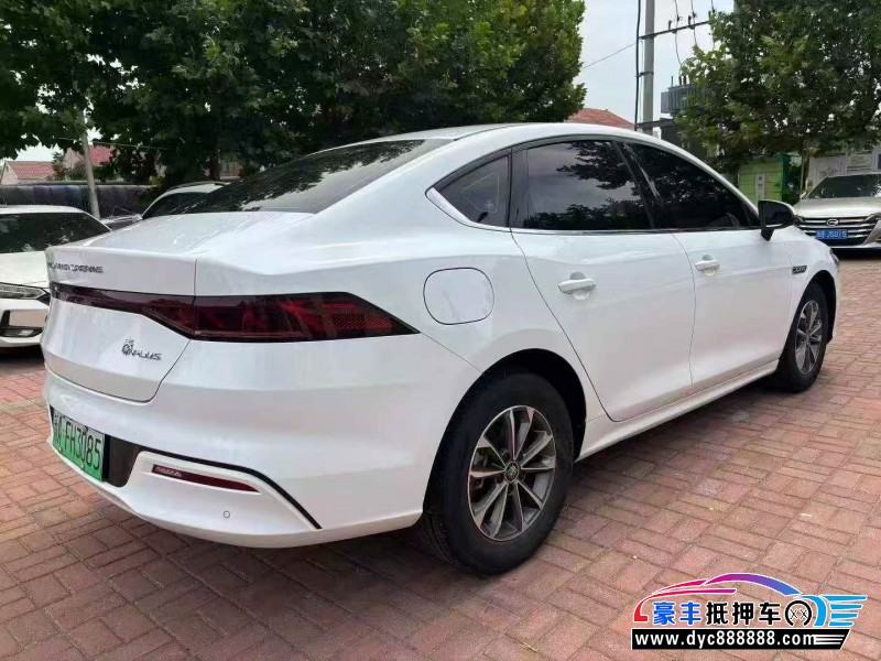 24年比亚迪秦轿车抵押车出售