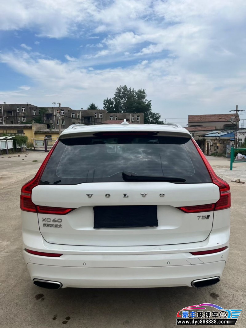 19年沃尔沃XC60轿车抵押车出售