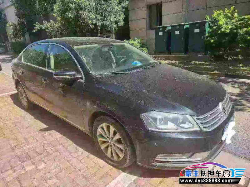 12年大众迈腾轿车抵押车出售