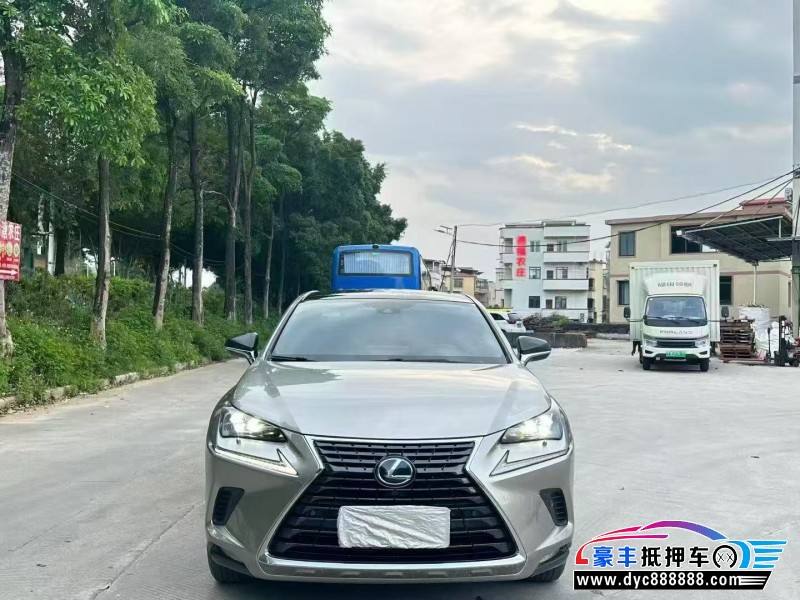 20年雷克萨斯NX轿车抵押车出售