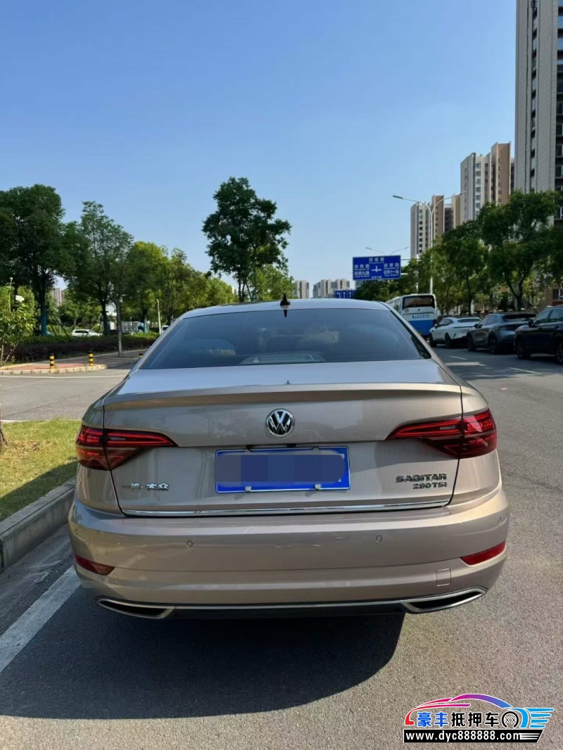21年大众速腾轿车抵押车出售