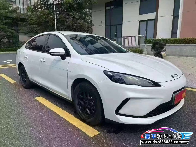 25年比亚迪海豹轿车抵押车出售