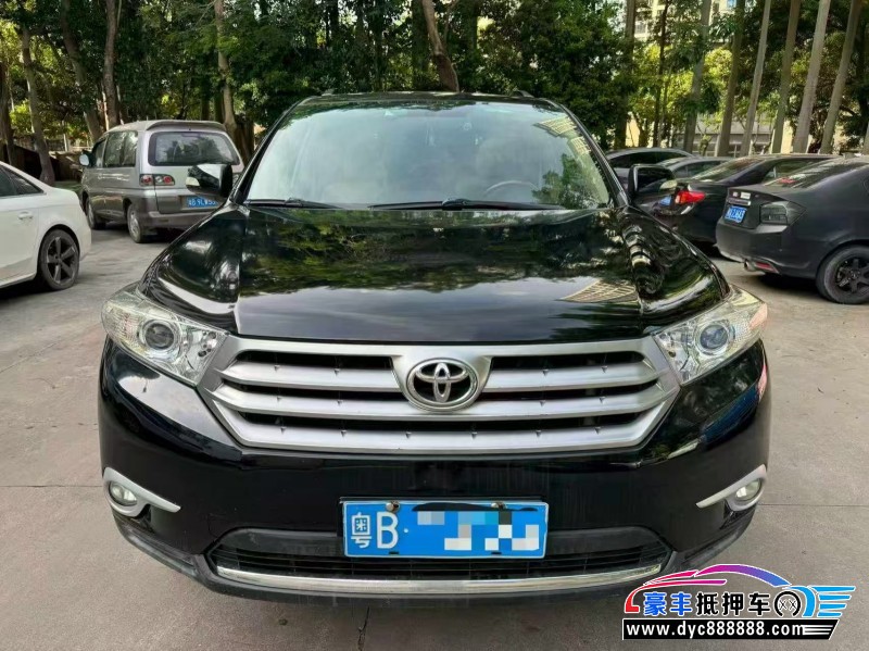 抵押车出售13年丰田汉兰达轿车
