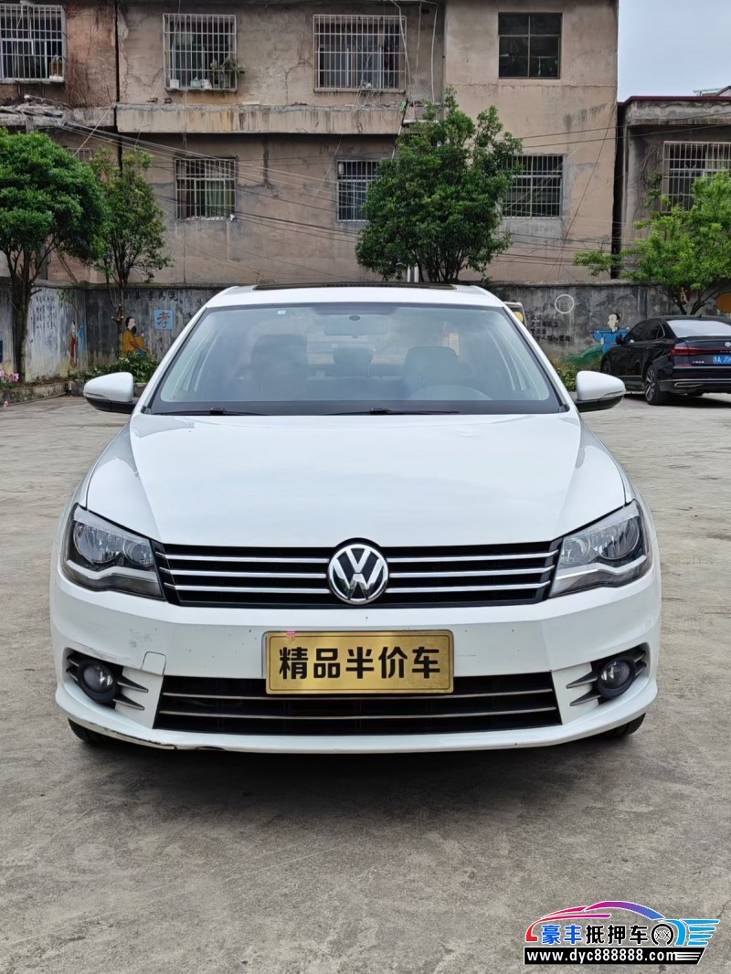抵押车出售15年大众宝来轿车