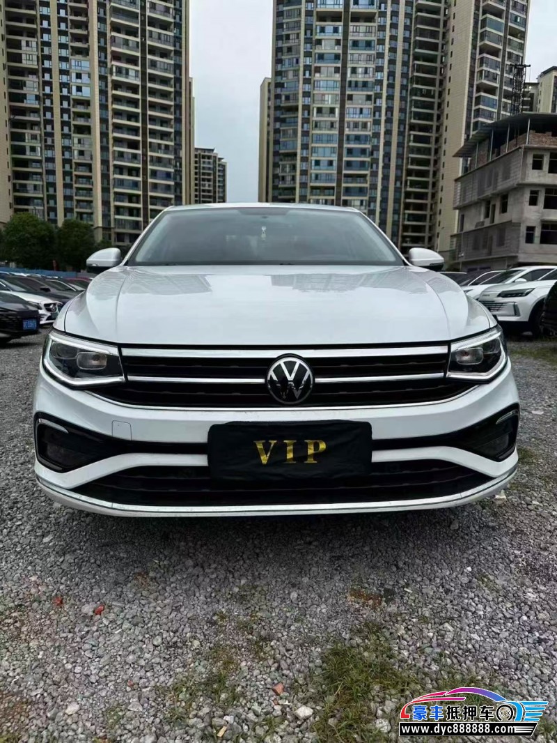 抵押车出售25年大众宝来轿车