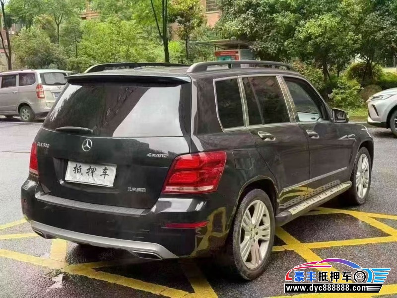 12年奔驰GLK级轿车抵押车出售