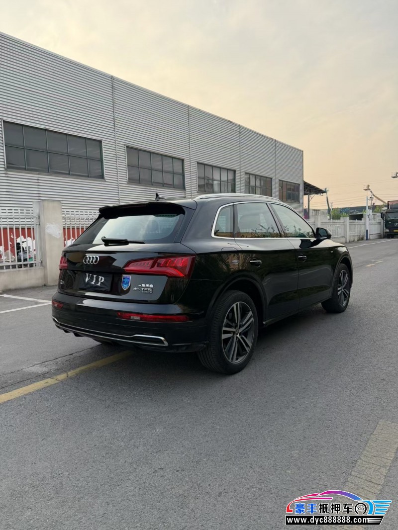 20年奥迪Q5轿车抵押车出售