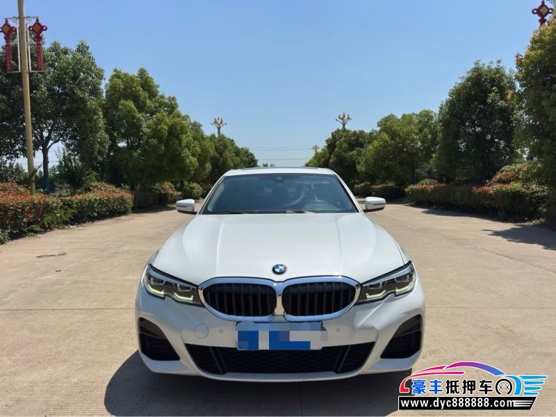 20年宝马3系轿车抵押车出售