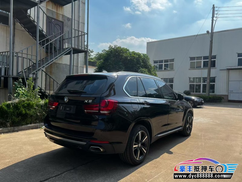 17年宝马X5轿车抵押车出售