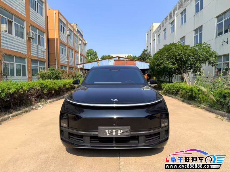 23年理想L9轿车抵押车出售