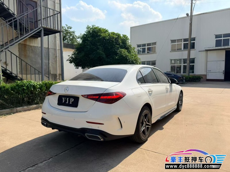 23年奔驰C轿车抵押车出售