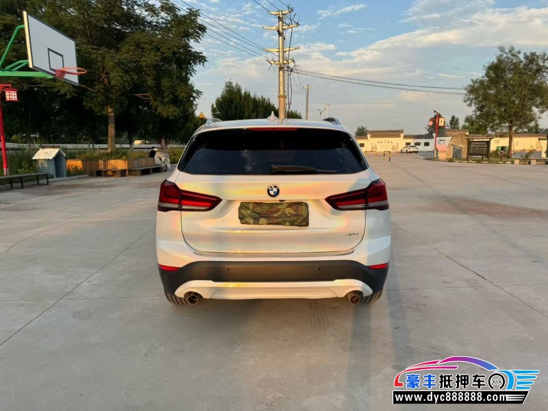 20年宝马X1轿车抵押车出售