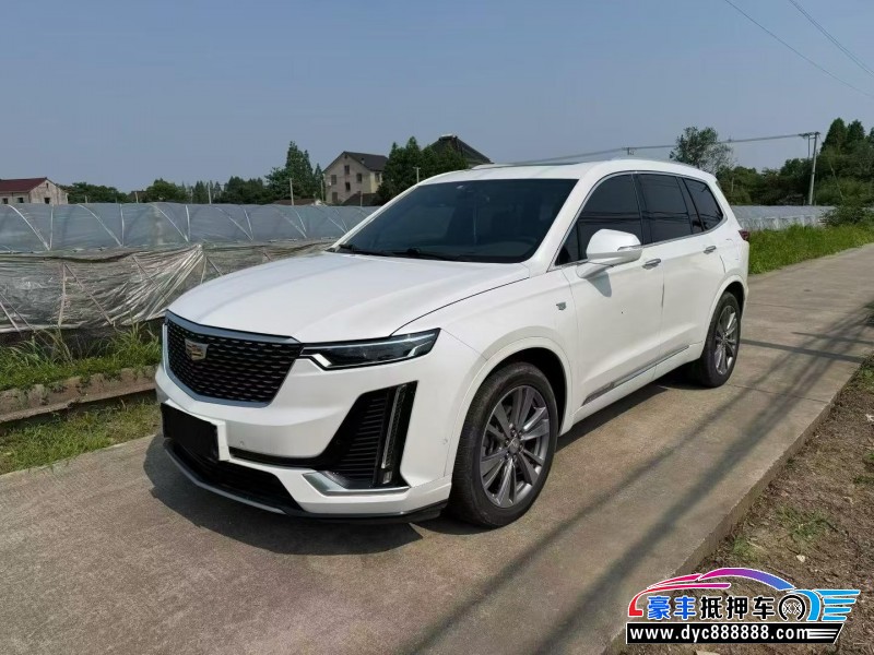 20年凯迪拉克xt6轿车抵押车出售