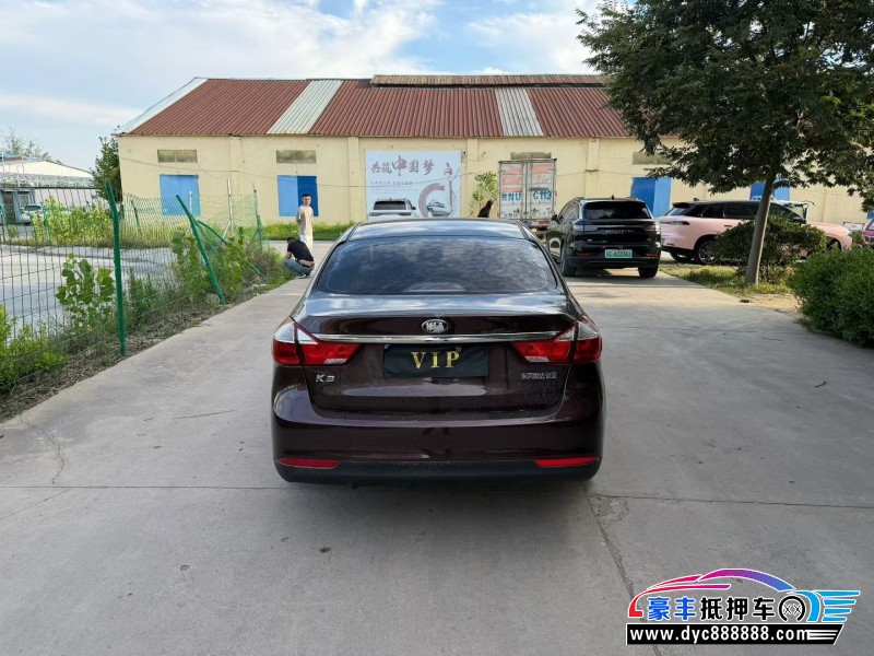 17年起亚K3轿车抵押车出售