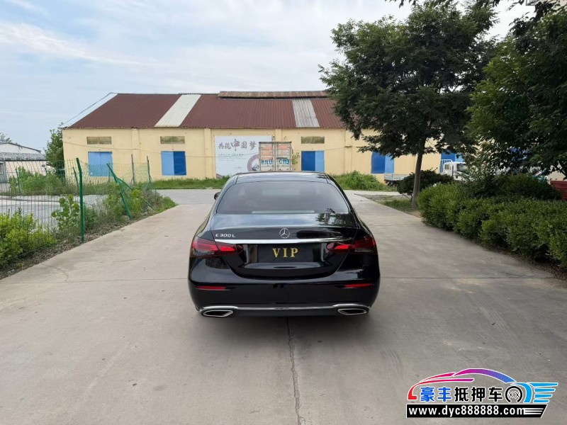 23年奔驰E轿车抵押车出售