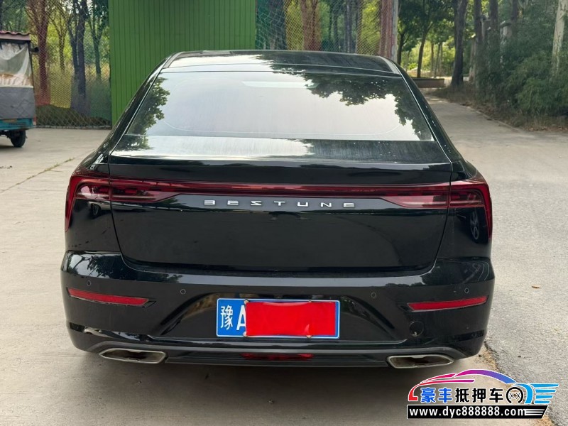 23年奔腾B70轿车抵押车出售