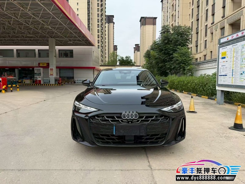 抵押车出售26年奥迪A6L轿车
