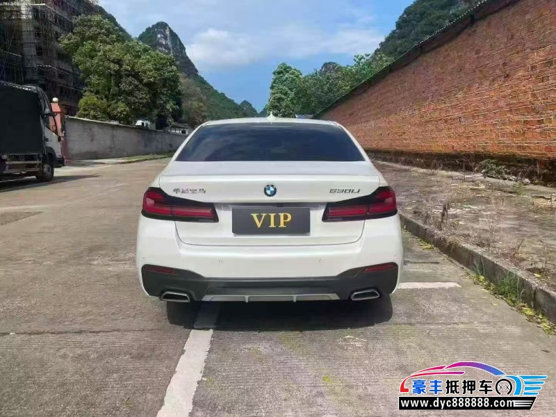 22年宝马5系轿车抵押车出售