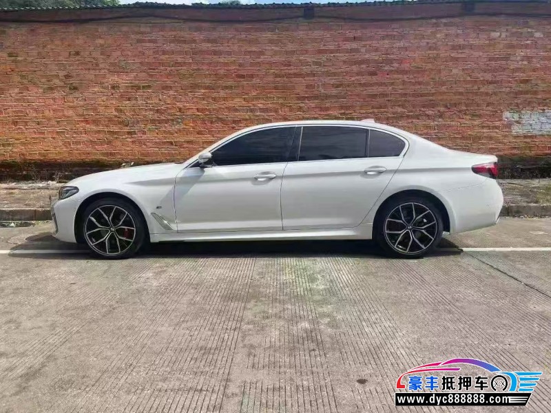 22年宝马5系轿车抵押车出售