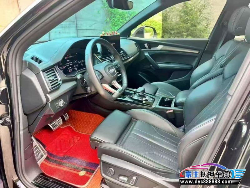 24年奥迪Q5SUV抵押车出售