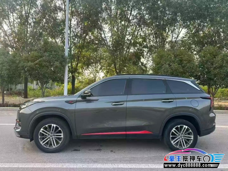 21年长安CS75轿车抵押车出售