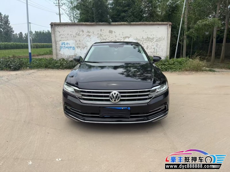 抵押车出售19年大众辉昂轿车