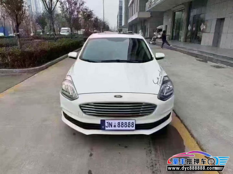 抵押车出售19年福特福睿斯轿车
