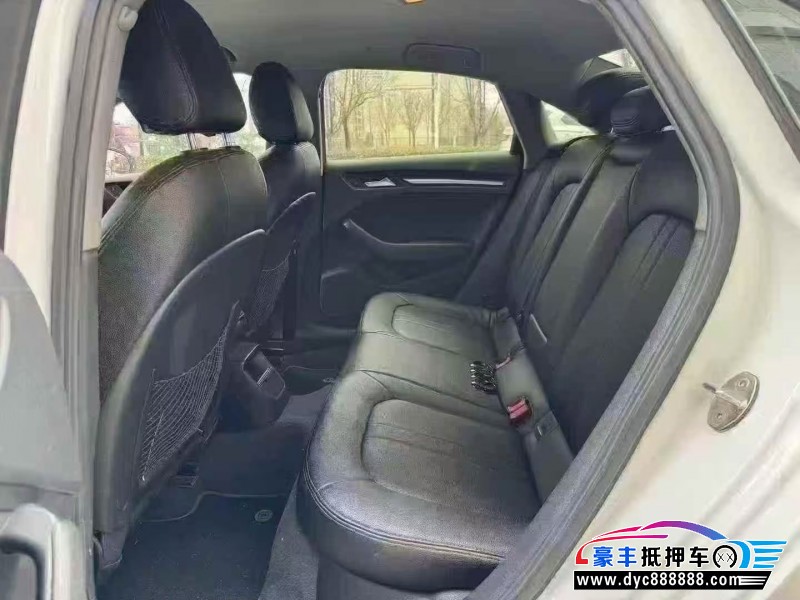 19年奥迪A3轿车抵押车出售