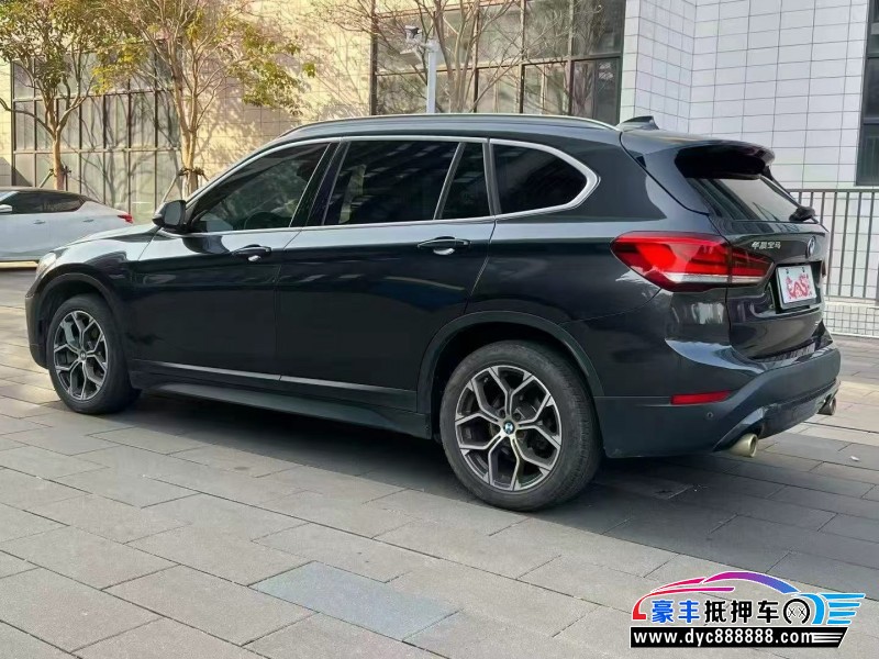 22年宝马X1轿车抵押车出售