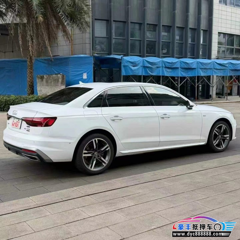 21年奥迪A4L轿车抵押车出售