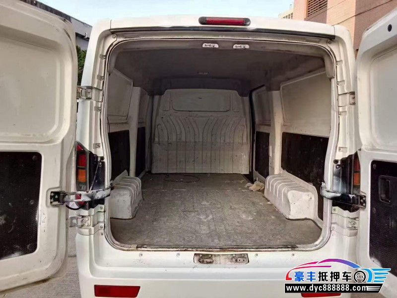 24年福田时代EV6轿车抵押车出售