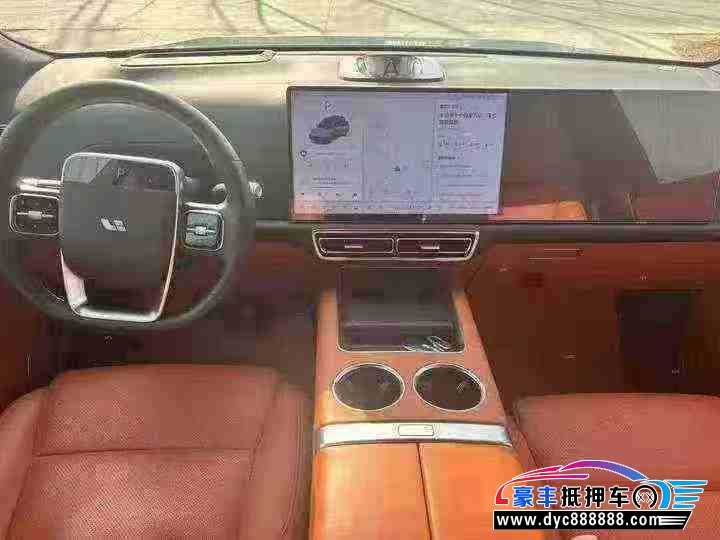 22年理想L9轿车抵押车出售
