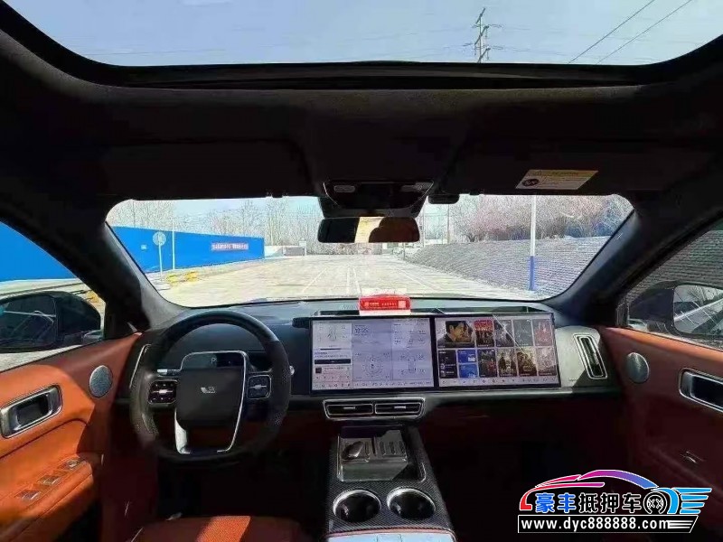 22年理想L9轿车抵押车出售