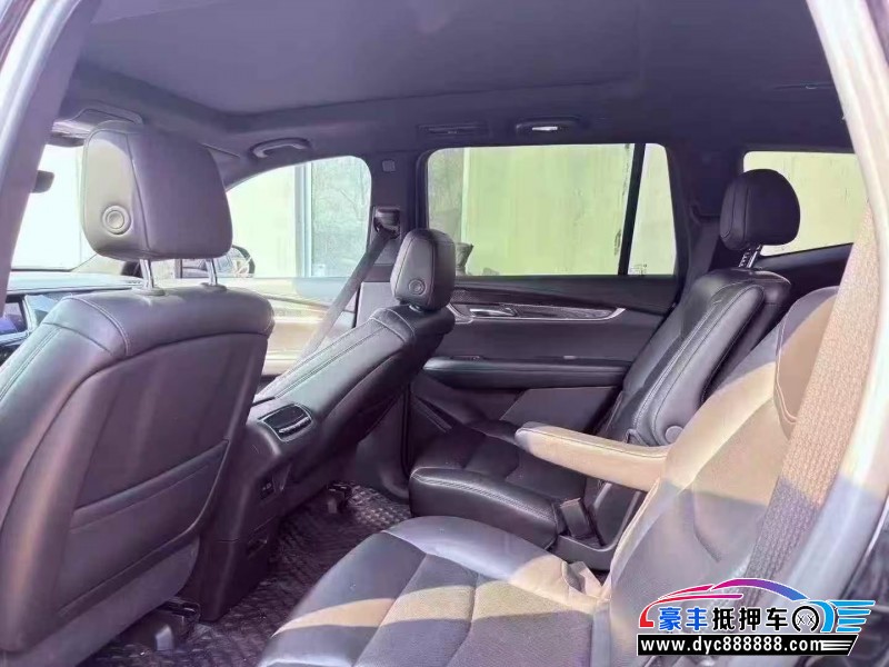 20年凯迪拉克xt6轿车抵押车出售