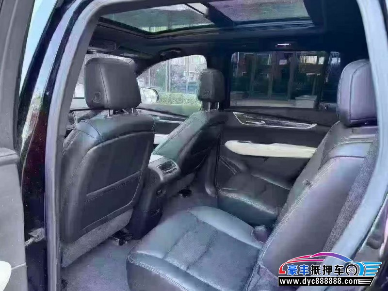 21年凯迪拉克xt6轿车抵押车出售