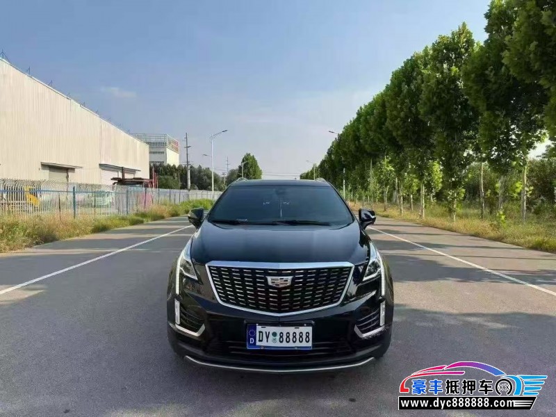 抵押车出售22年凯迪拉克XT5轿车